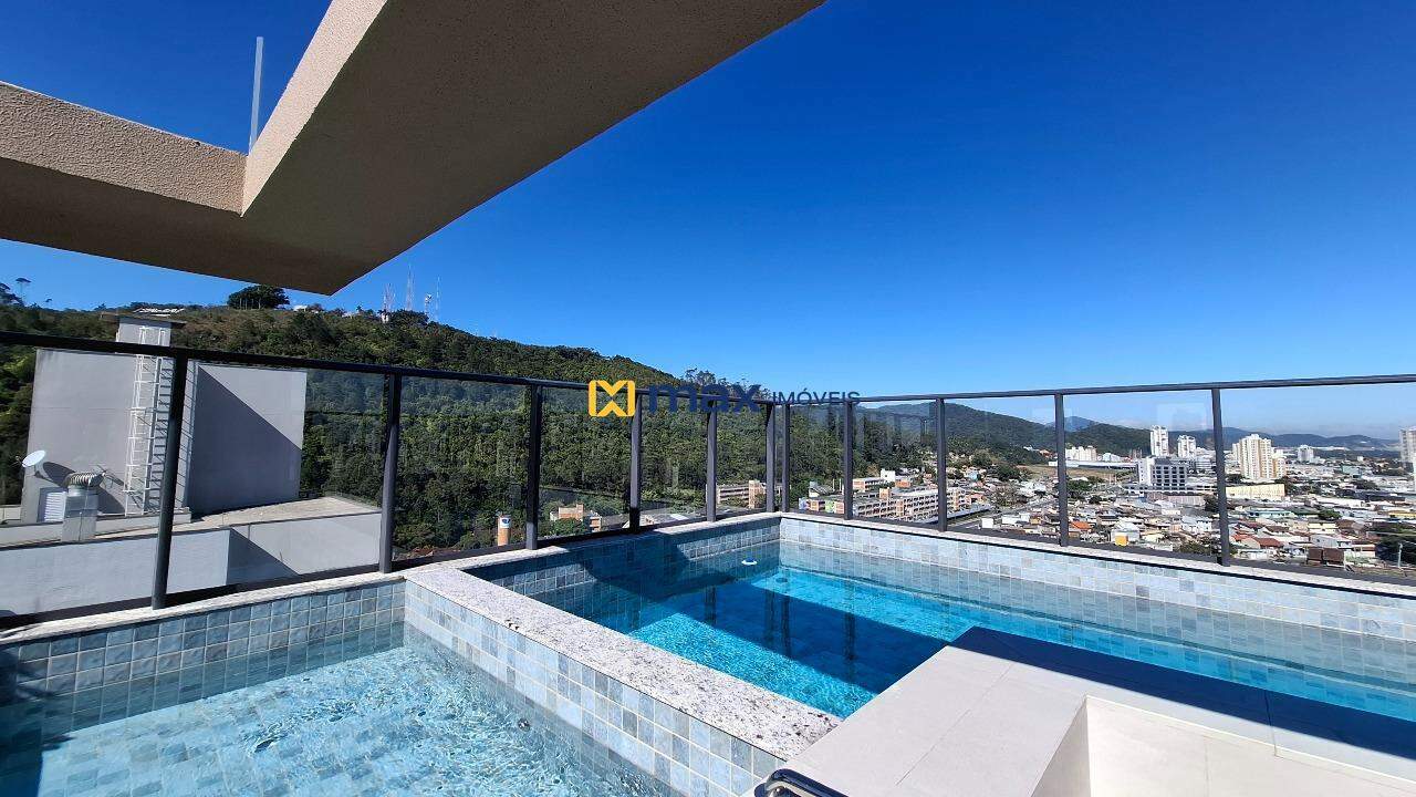 Apartamento à venda no Centro: Piscina