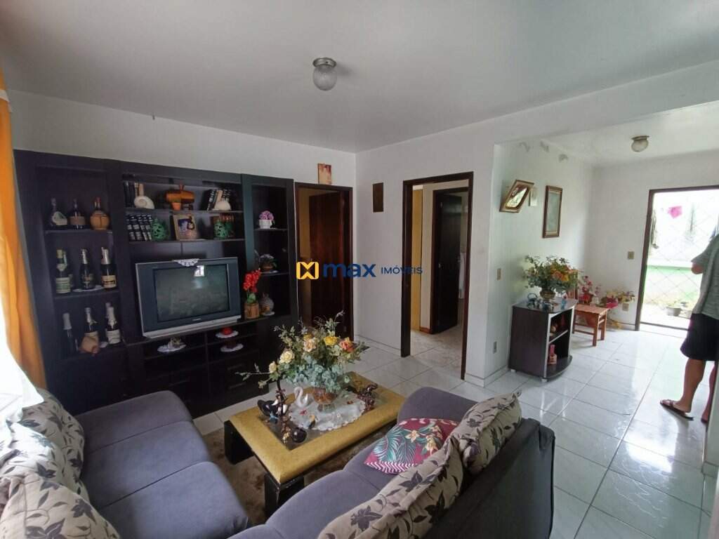 Casa à venda no Centro: 