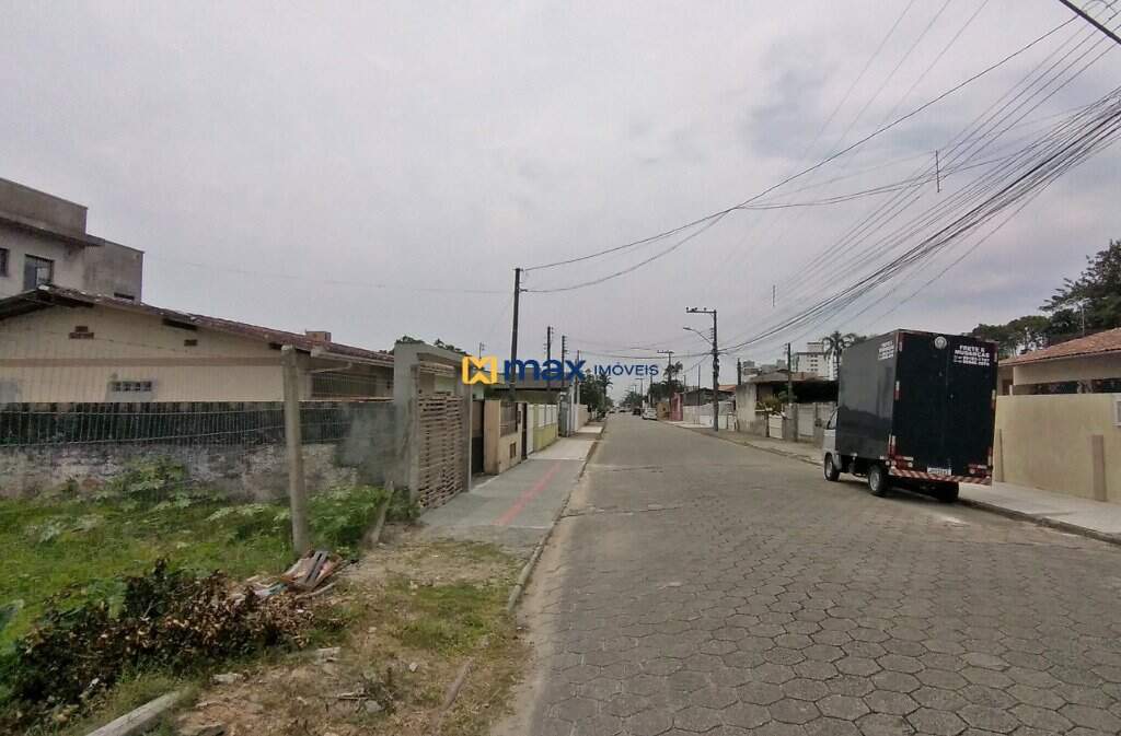 Terreno à venda no Centro: