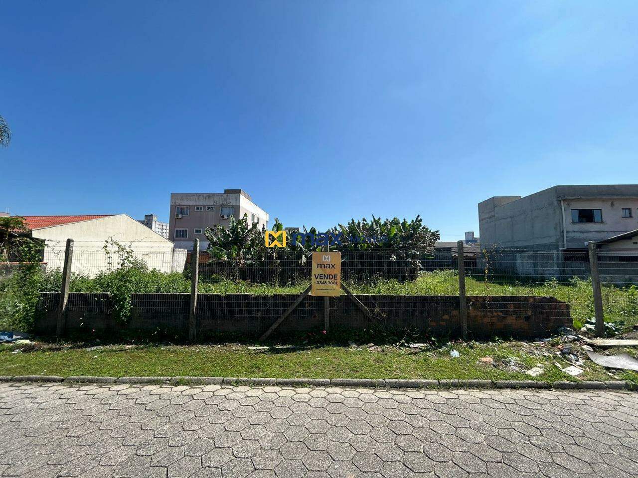 Terreno à venda no Centro: 