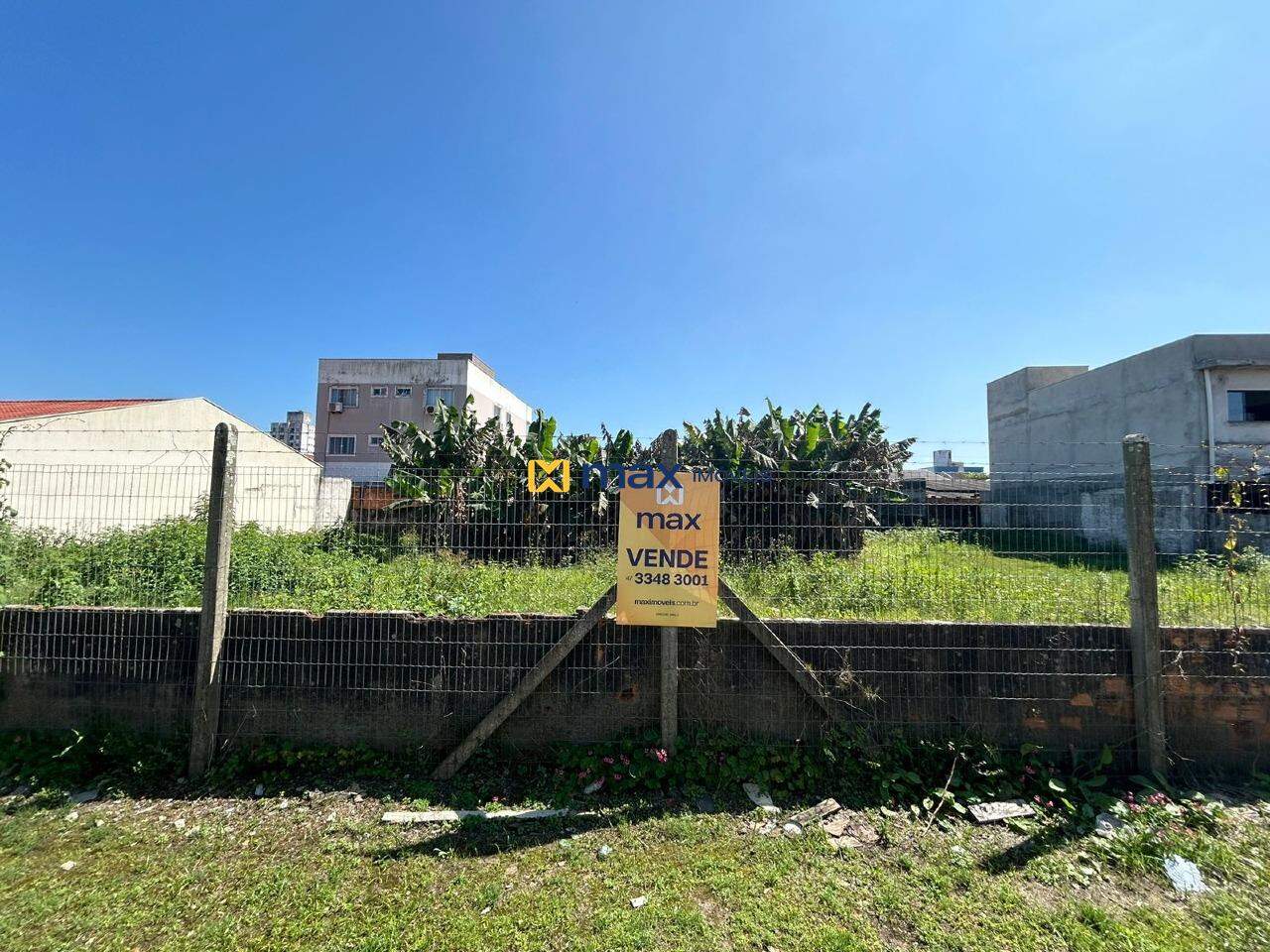Terreno à venda no Centro: 