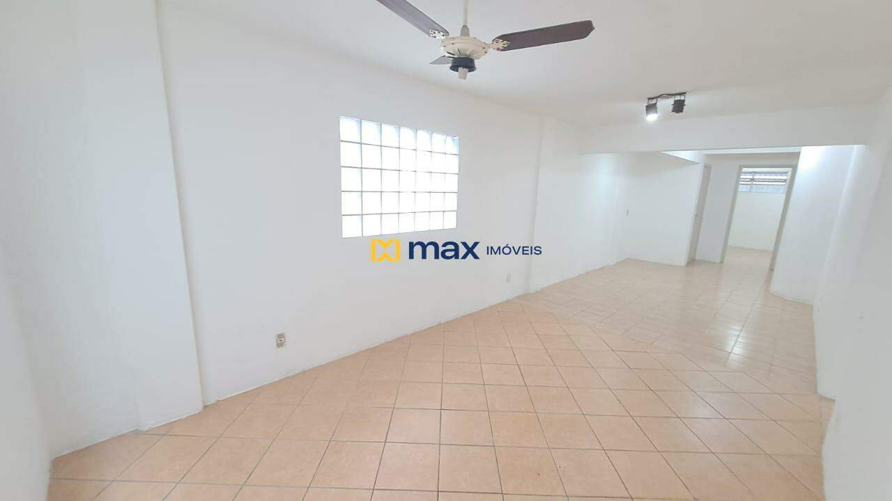 Apartamento para aluguel no Fazenda: Sala de Estar e Jantar