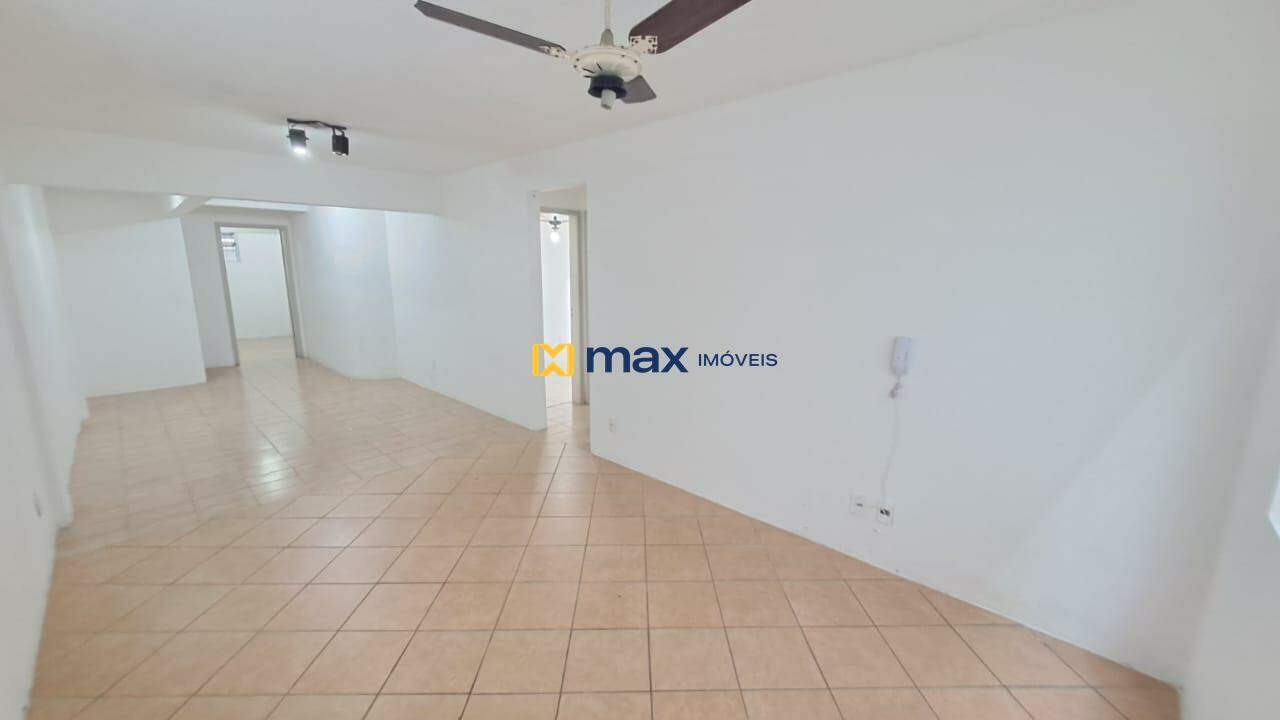 Apartamento para aluguel no Fazenda: Sala de Estar