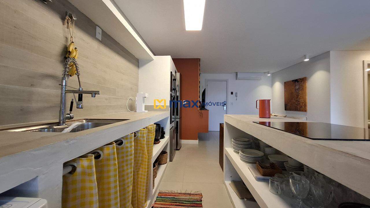 Apartamento à venda no Praia Brava: Cozinha