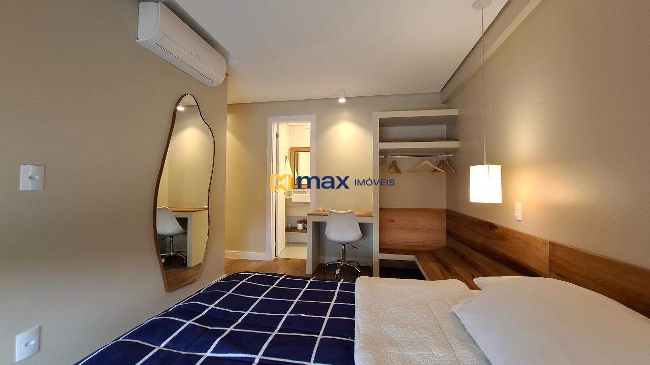 Apartamento à venda no Praia Brava: Suíte 