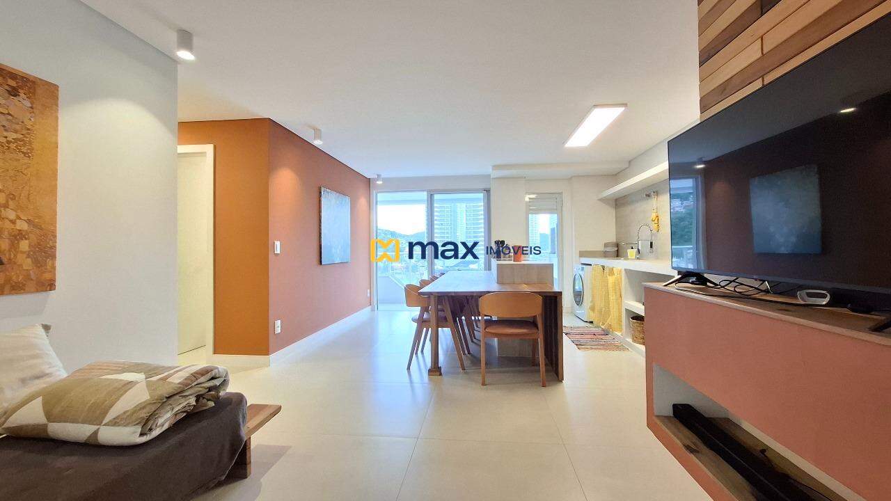 Apartamento à venda no Praia Brava: Living integrado