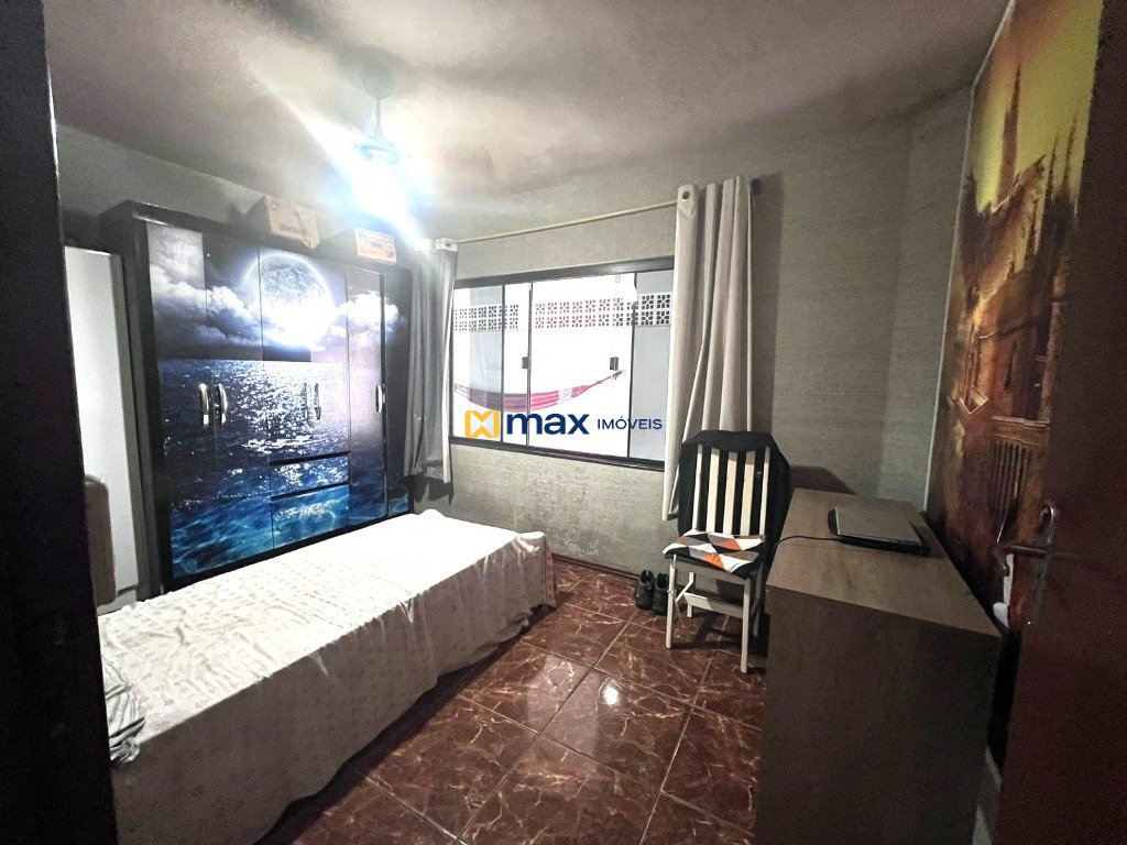 Casa à venda no Centro: Dormitório 02