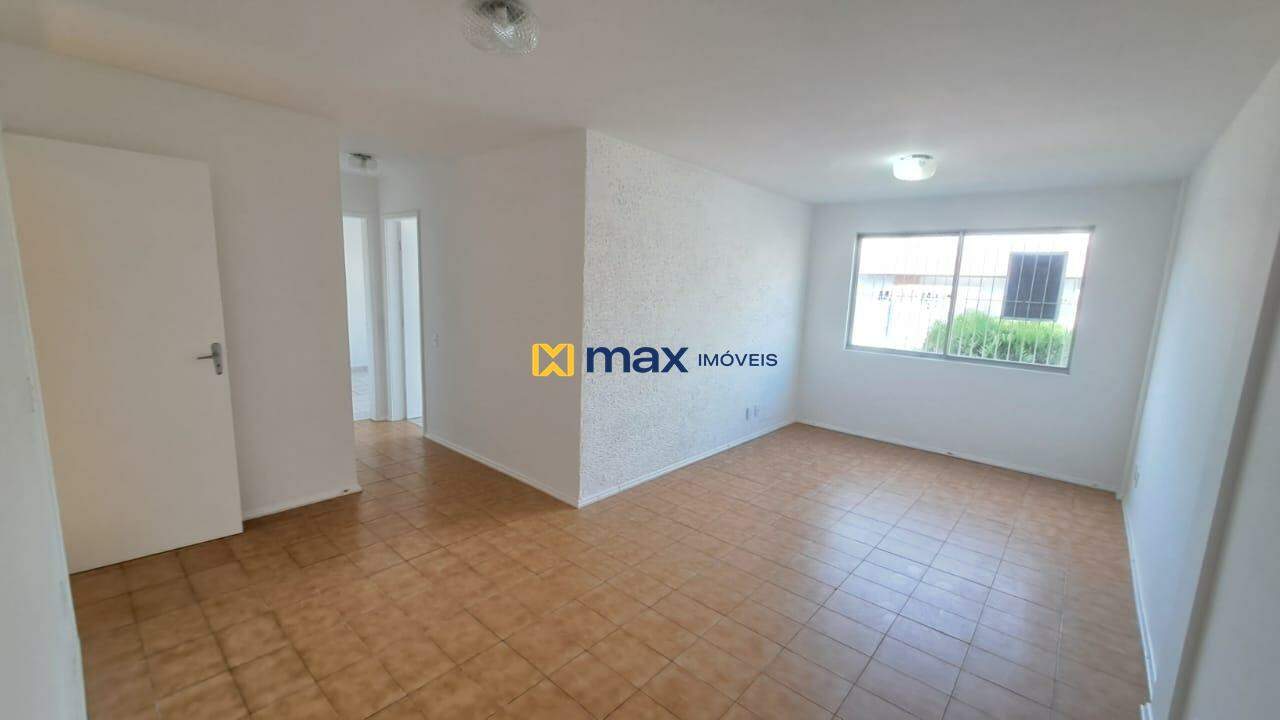 Apartamento para aluguel no Fazenda: Sala de Estar e Jantar