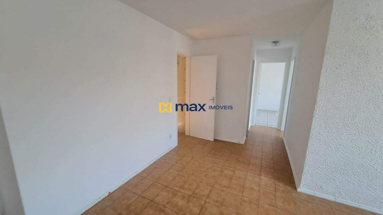 Apartamento para aluguel no Fazenda: Sala de Estar e Jantar