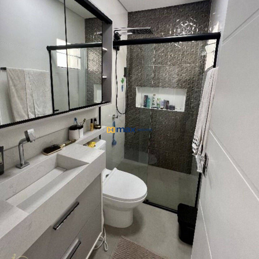 Casa à venda no São Judas: Banheiro suíte