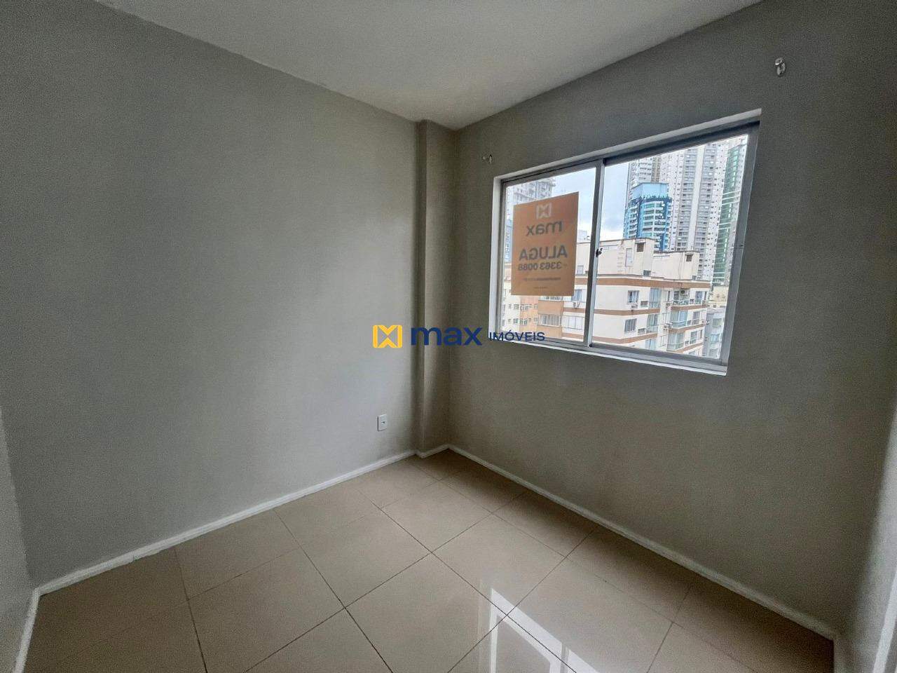 Apartamento para aluguel no Centro: 