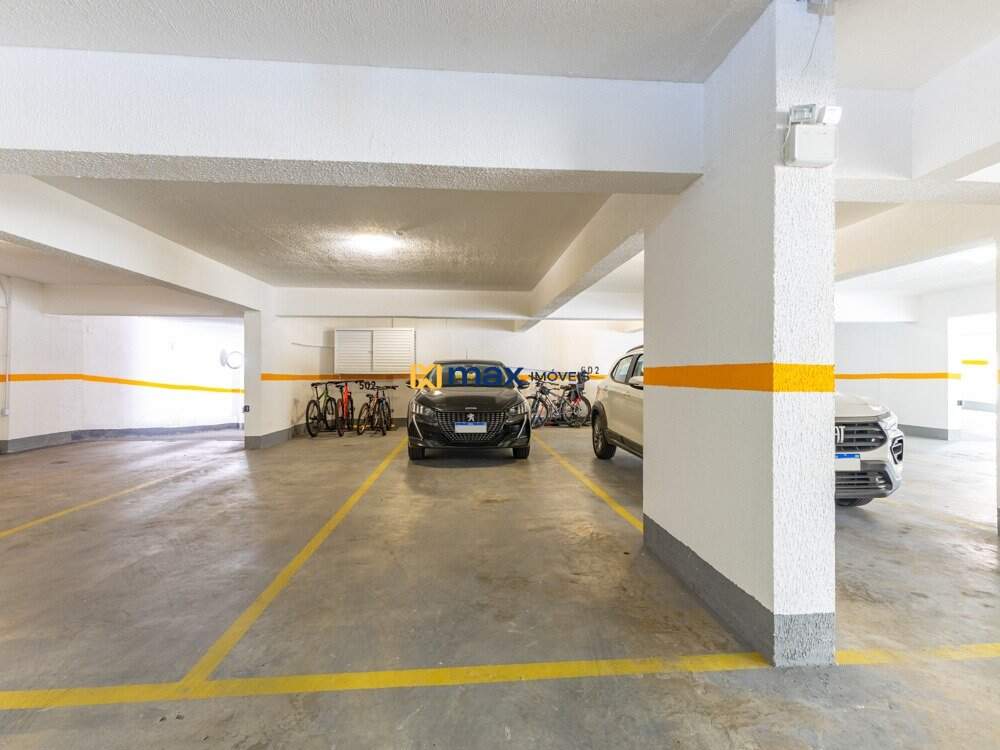 Apartamento à venda no Centro: Vaga de garagem