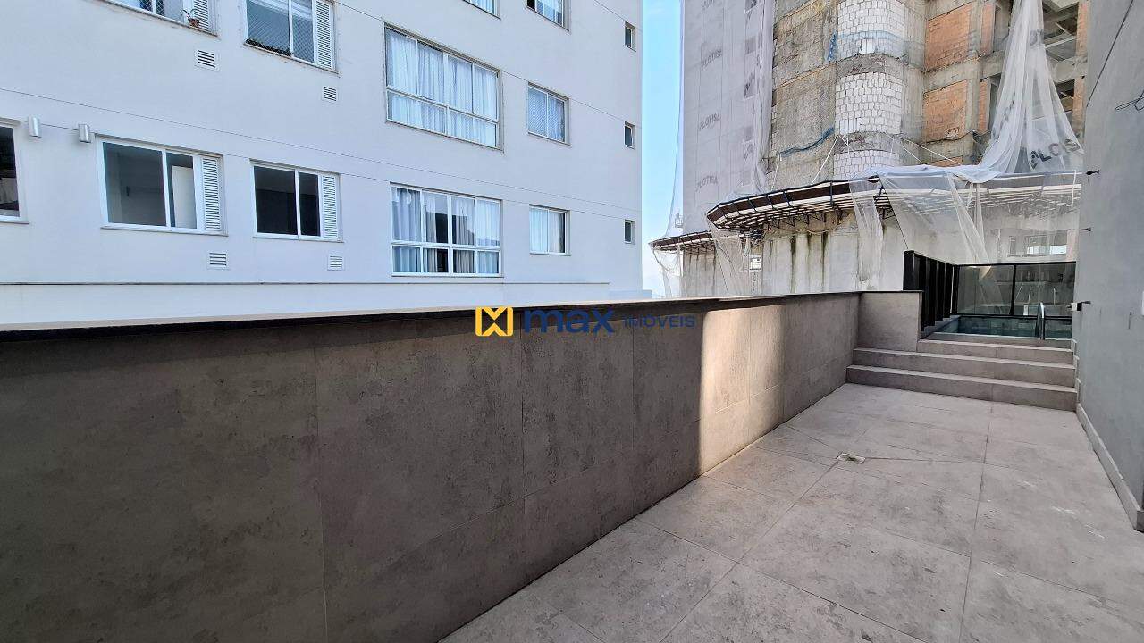 Apartamento à venda no Fazenda: Área externa