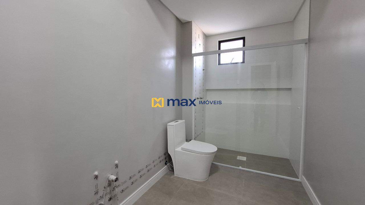 Apartamento à venda no Fazenda: Banheiro suíte