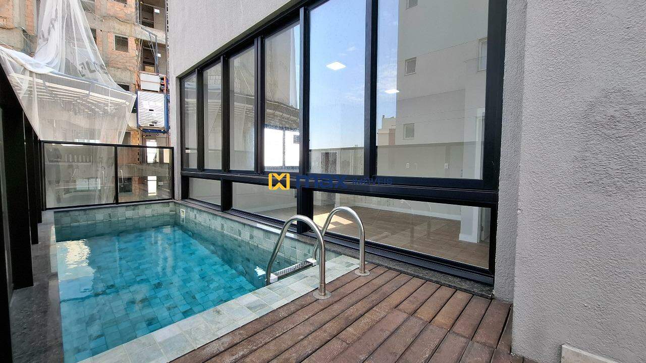 Apartamento à venda no Fazenda: Piscina