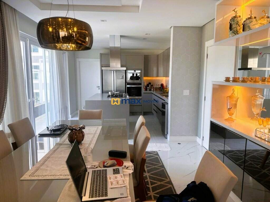 Apartamento à venda no Fazenda: Living integrado