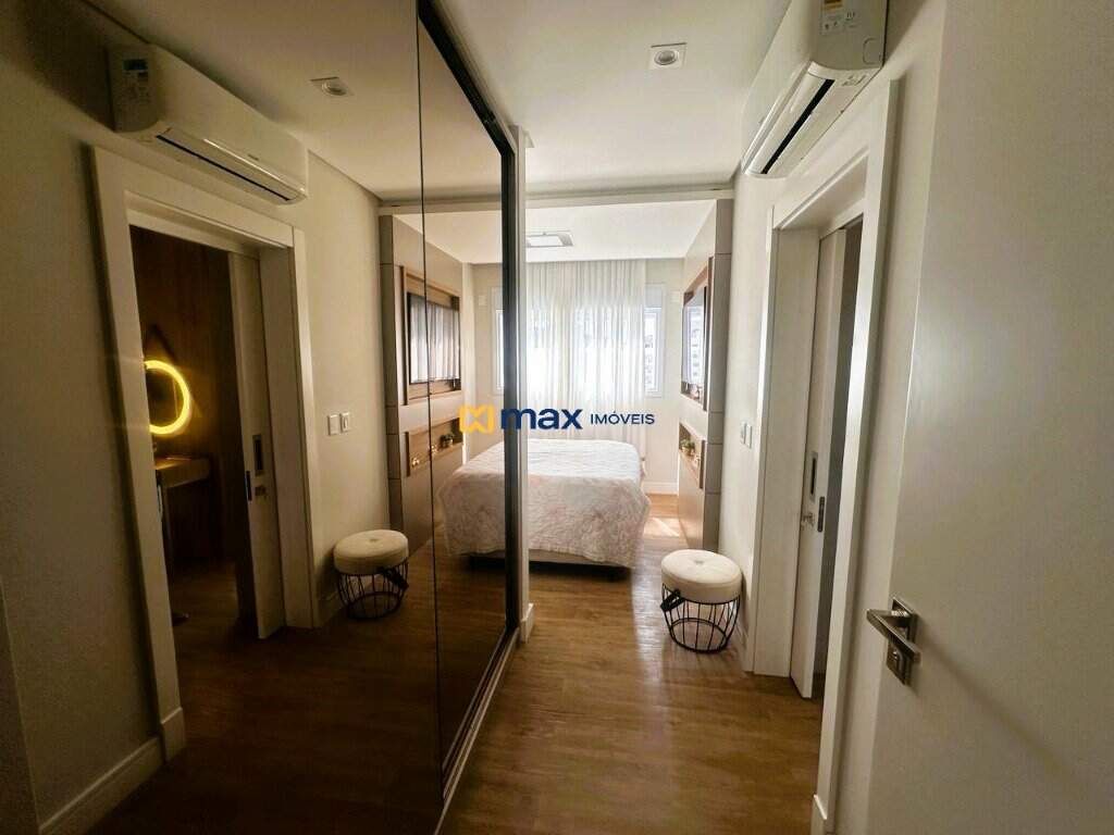 Apartamento à venda no Fazenda: Suíte 1