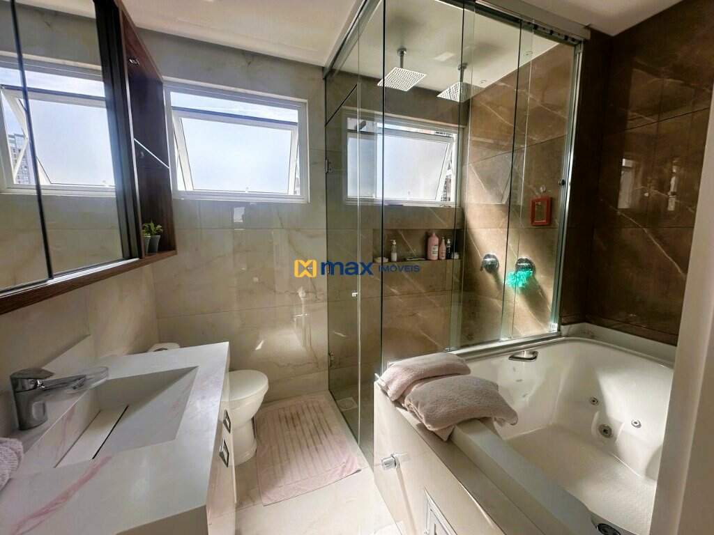 Apartamento à venda no Fazenda: Banheiro suíte 1