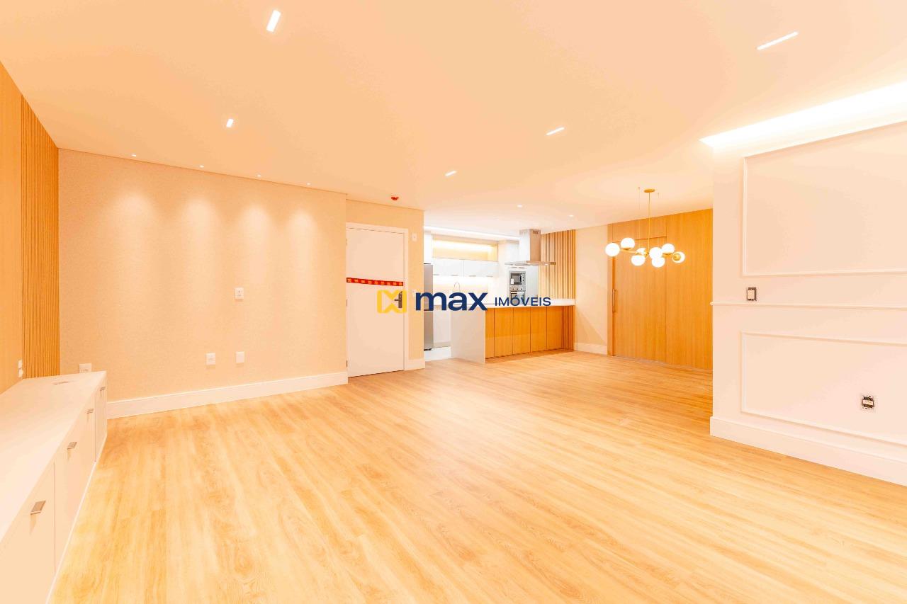 Apartamento à venda no Centro: Sala de estar e TV