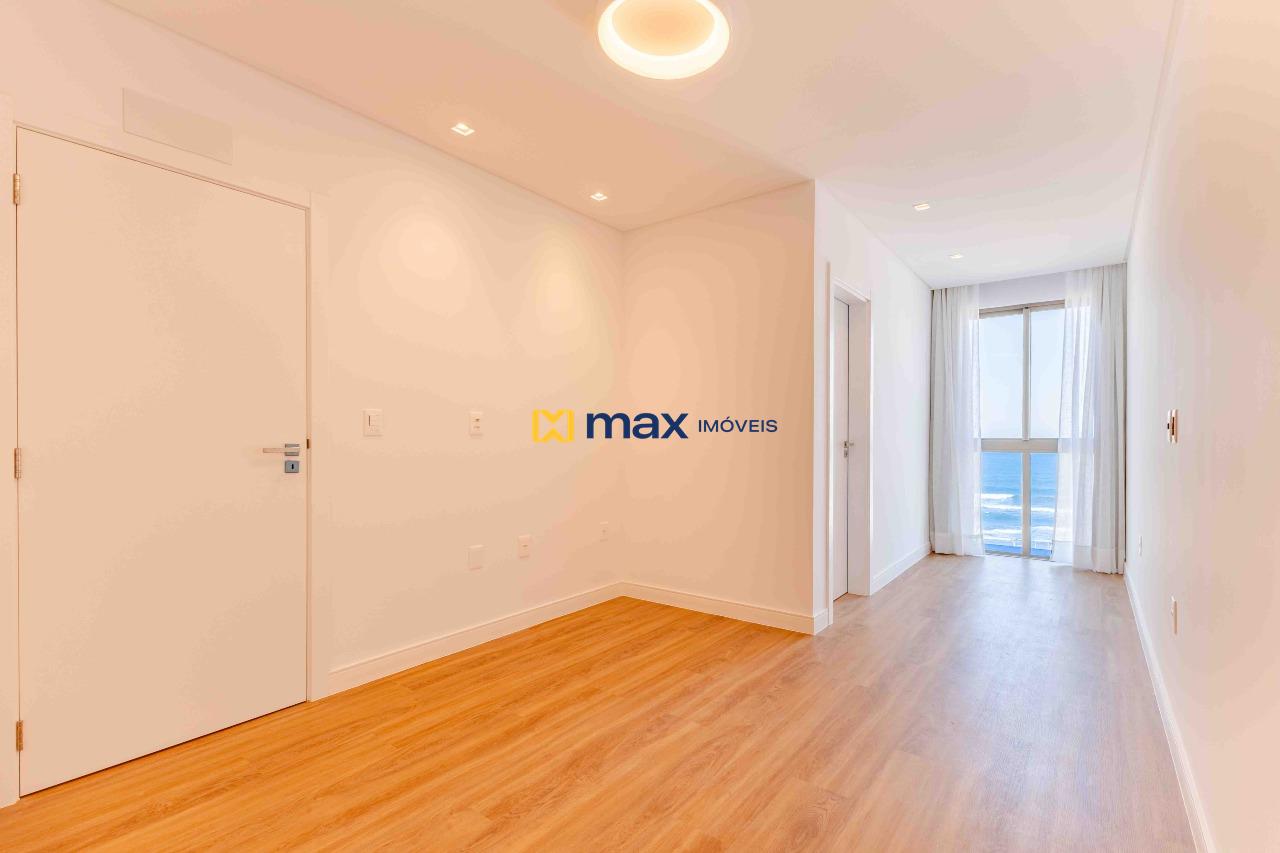 Apartamento à venda no Centro: Suíte 4