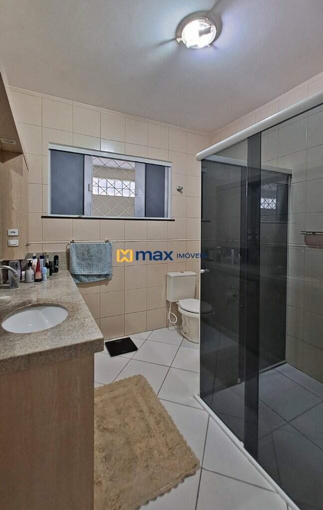 Casa Comercial à venda no Centro: 