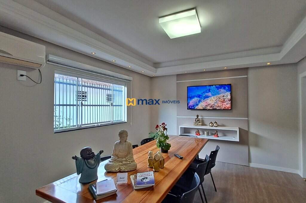 Casa Comercial à venda no Centro: Sala de Eventos piso térreo