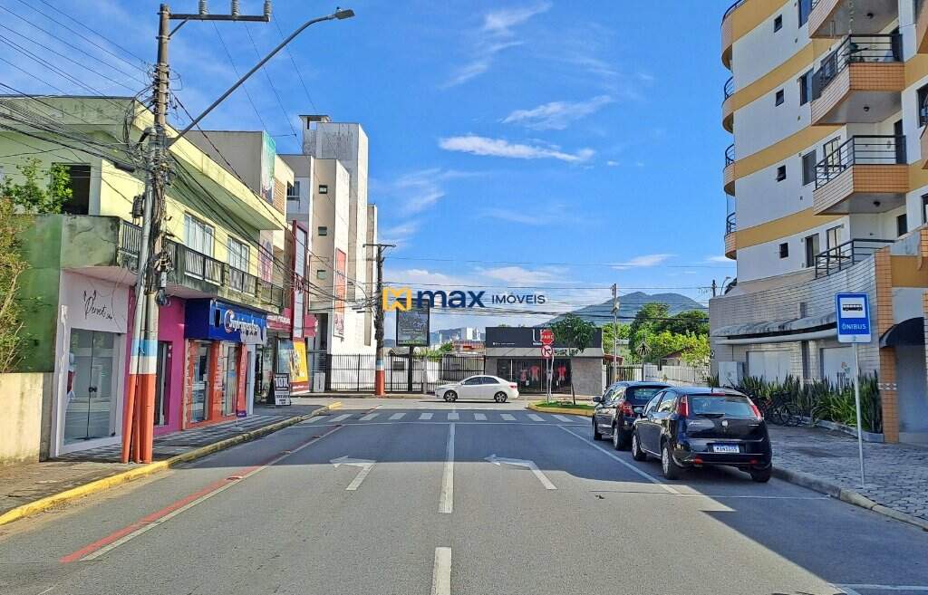 Casa Comercial à venda no Centro: Localização