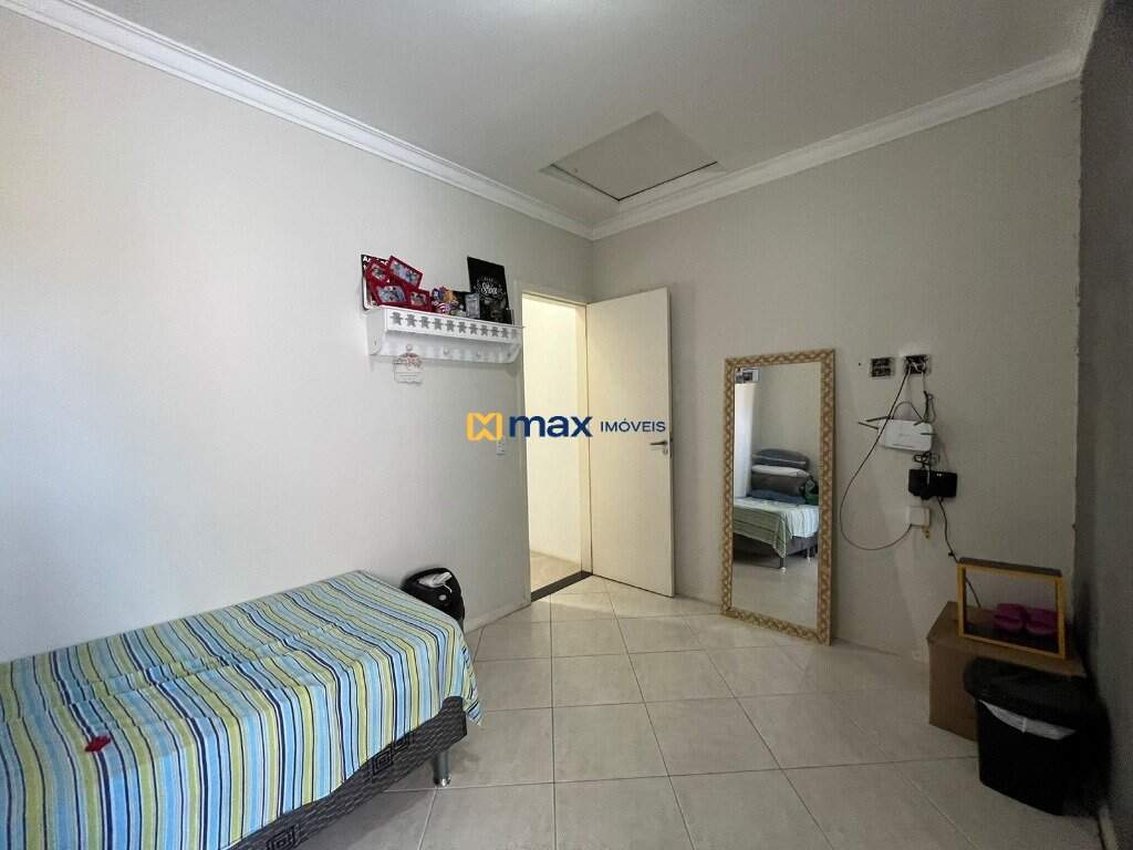 Casa à venda no Centro: