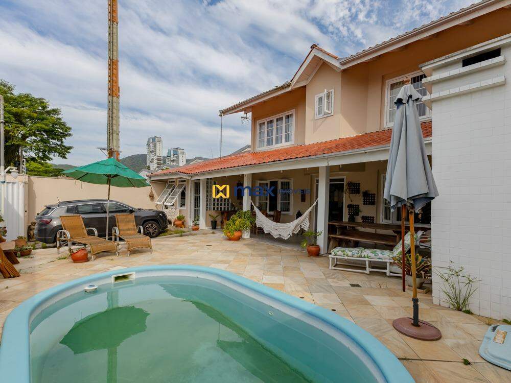 Casa à venda no Dom Bosco: Área externa