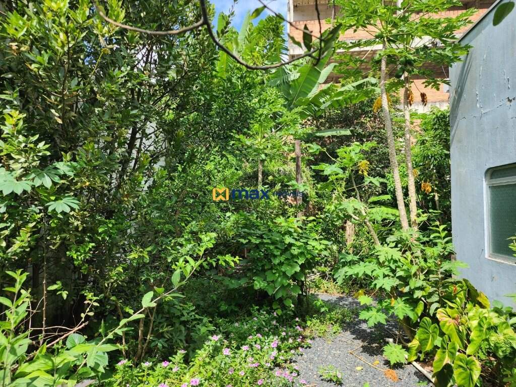Casa à venda no Centro: Área externa