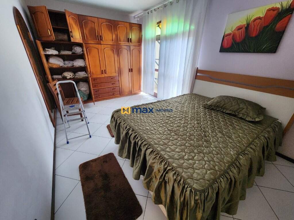 Casa à venda no Centro: Suíte