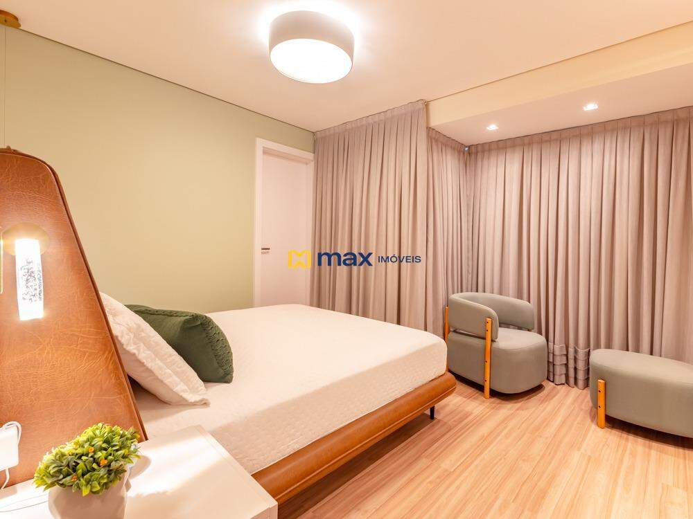 Apartamento à venda no Ressacada: Suíte