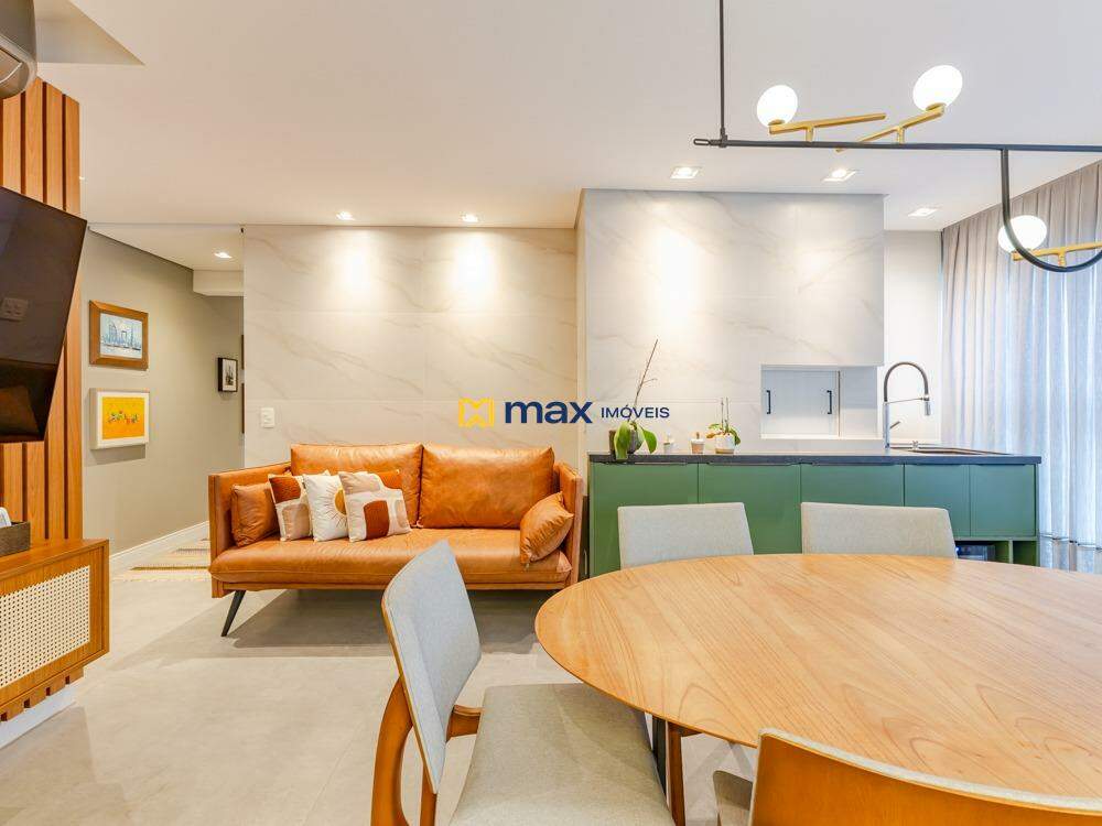 Apartamento à venda no Ressacada: Living integrado