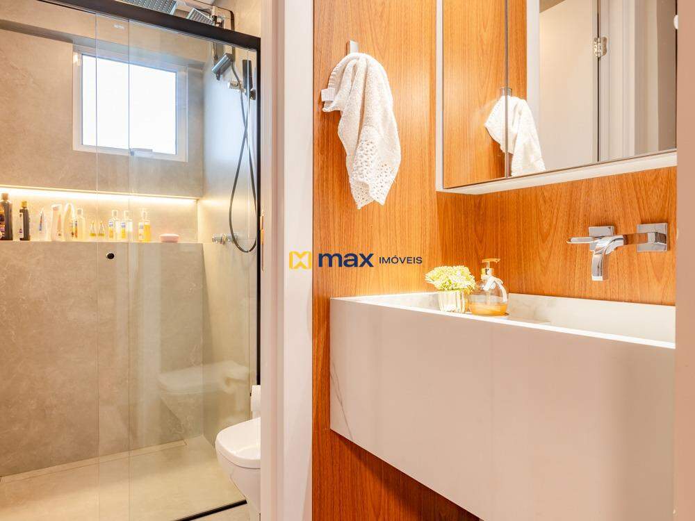 Apartamento à venda no Ressacada: Banheiro Demi suíte