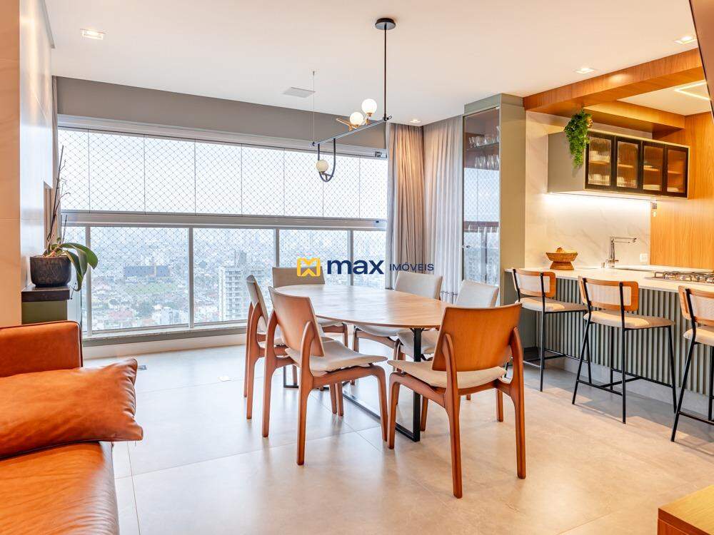 Apartamento à venda no Ressacada: Living integrado