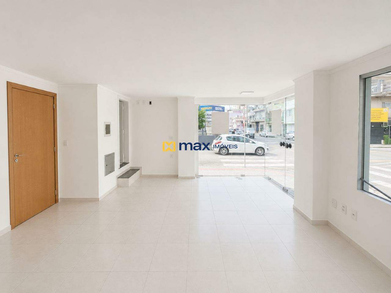 Sala para aluguel no Nações: 