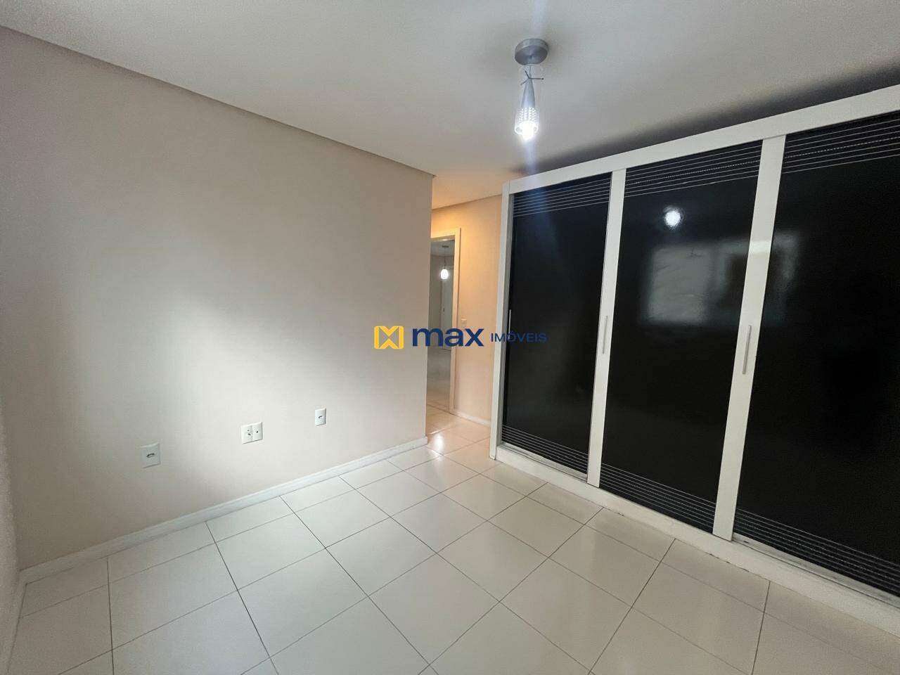 Apartamento para aluguel no Nações: 