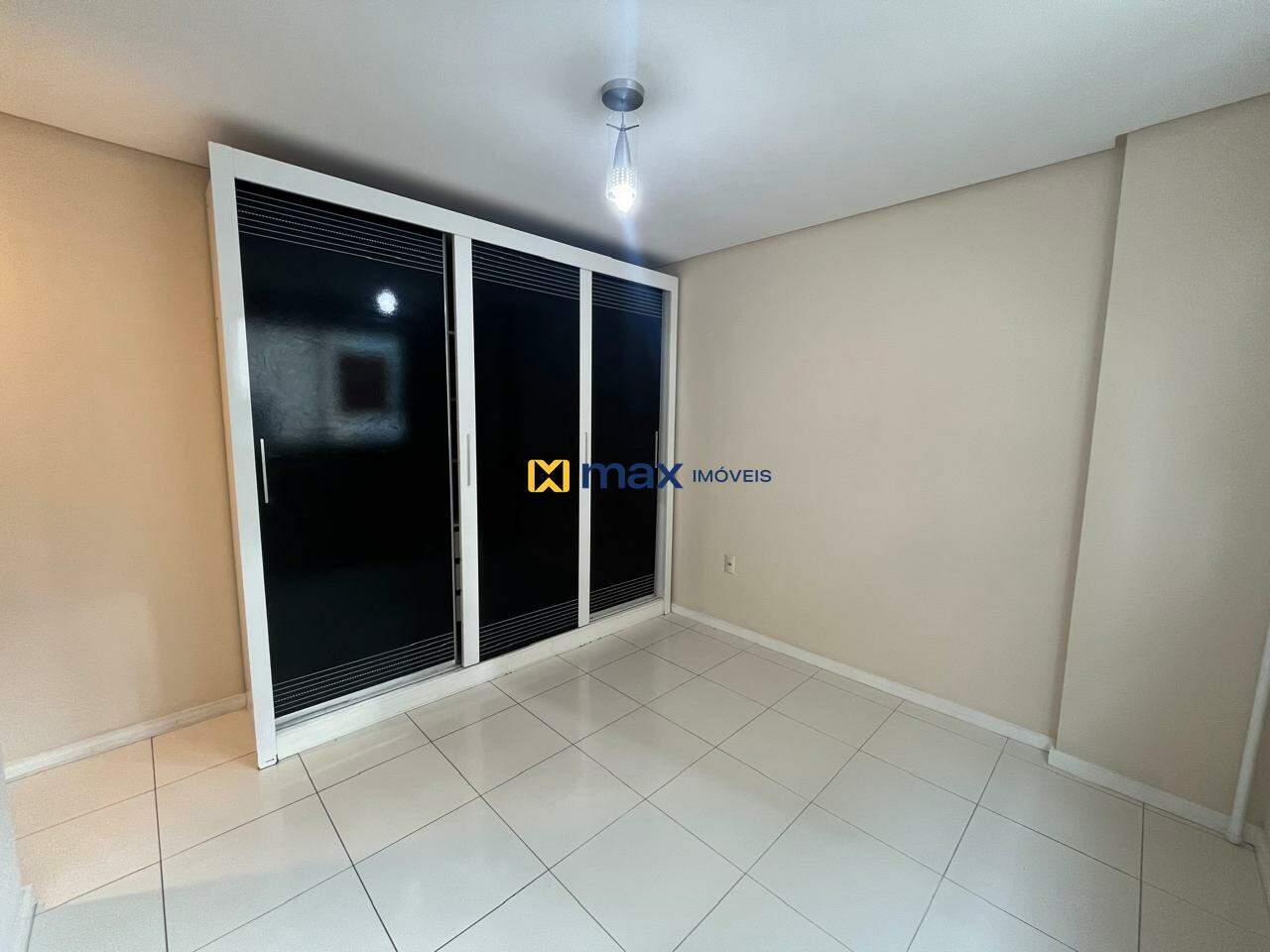 Apartamento para aluguel no Nações: 