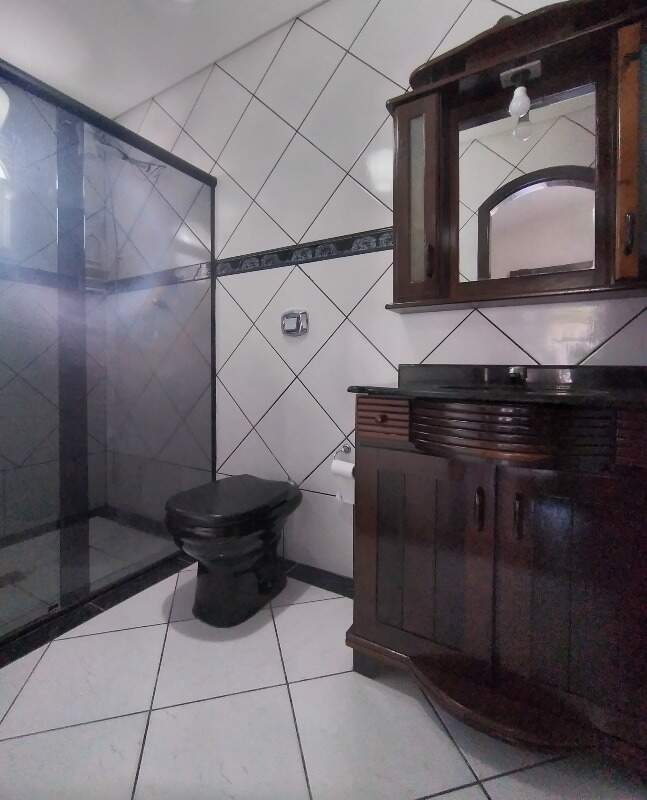 Casa para aluguel no Gravata: Banheiro suíte 