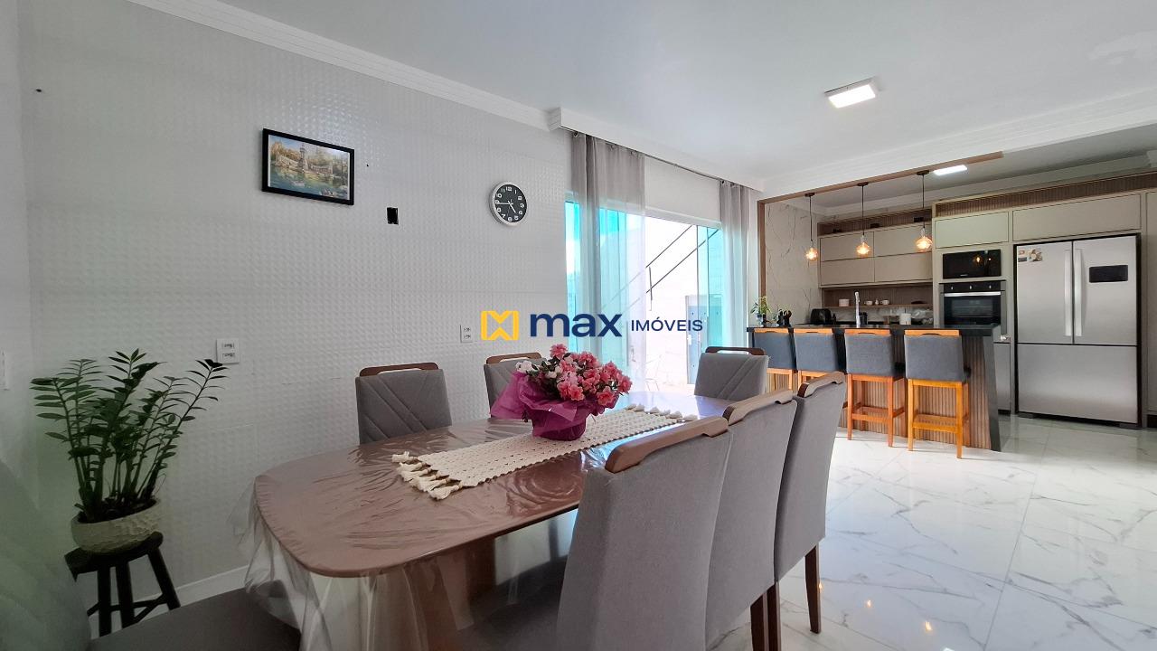 Casa à venda no São João: Living integrado