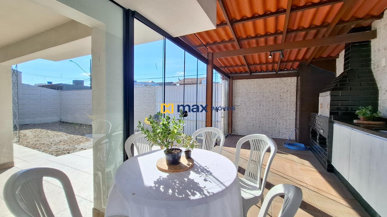 Casa à venda no São João: Espaço churrasqueira