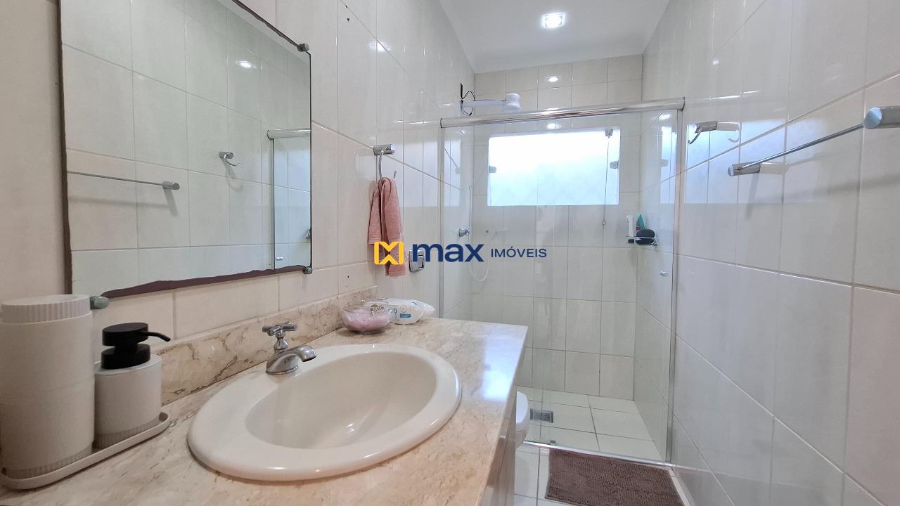 Casa à venda no São João: Banheiro social