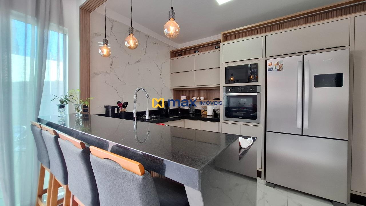 Casa à venda no São João: Living integrado