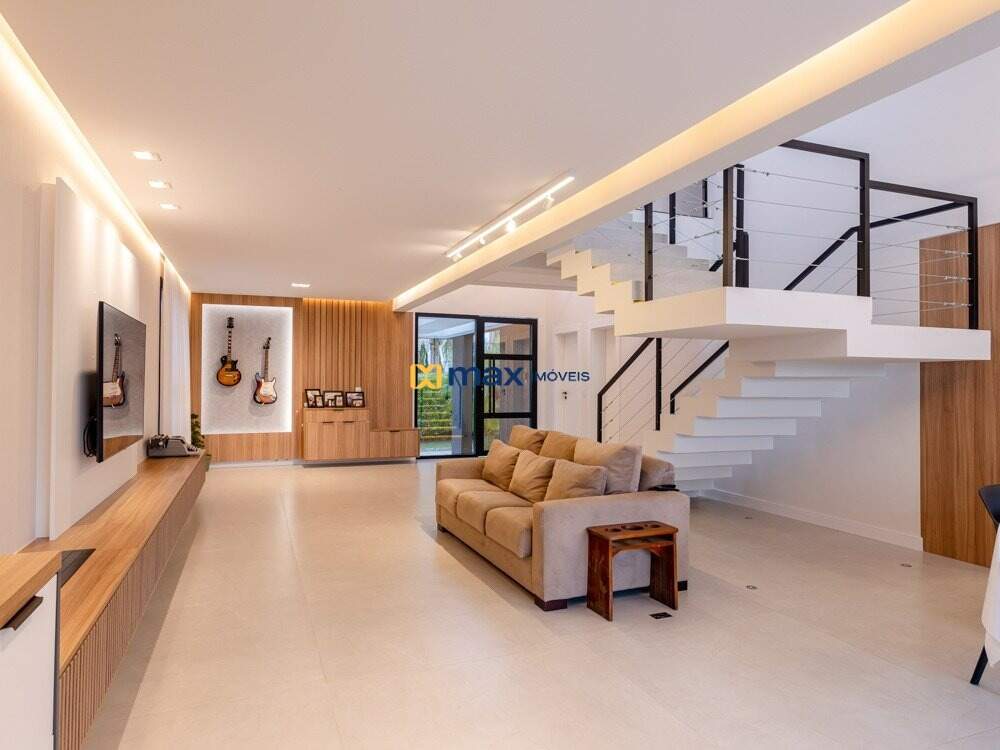 Casa à venda no Dom Bosco: Living integrado