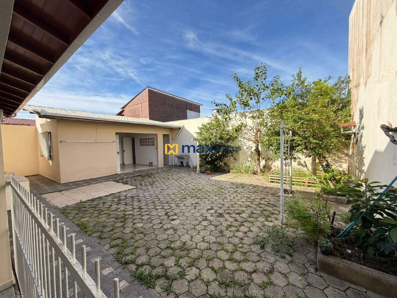 Casa para aluguel no Centro: