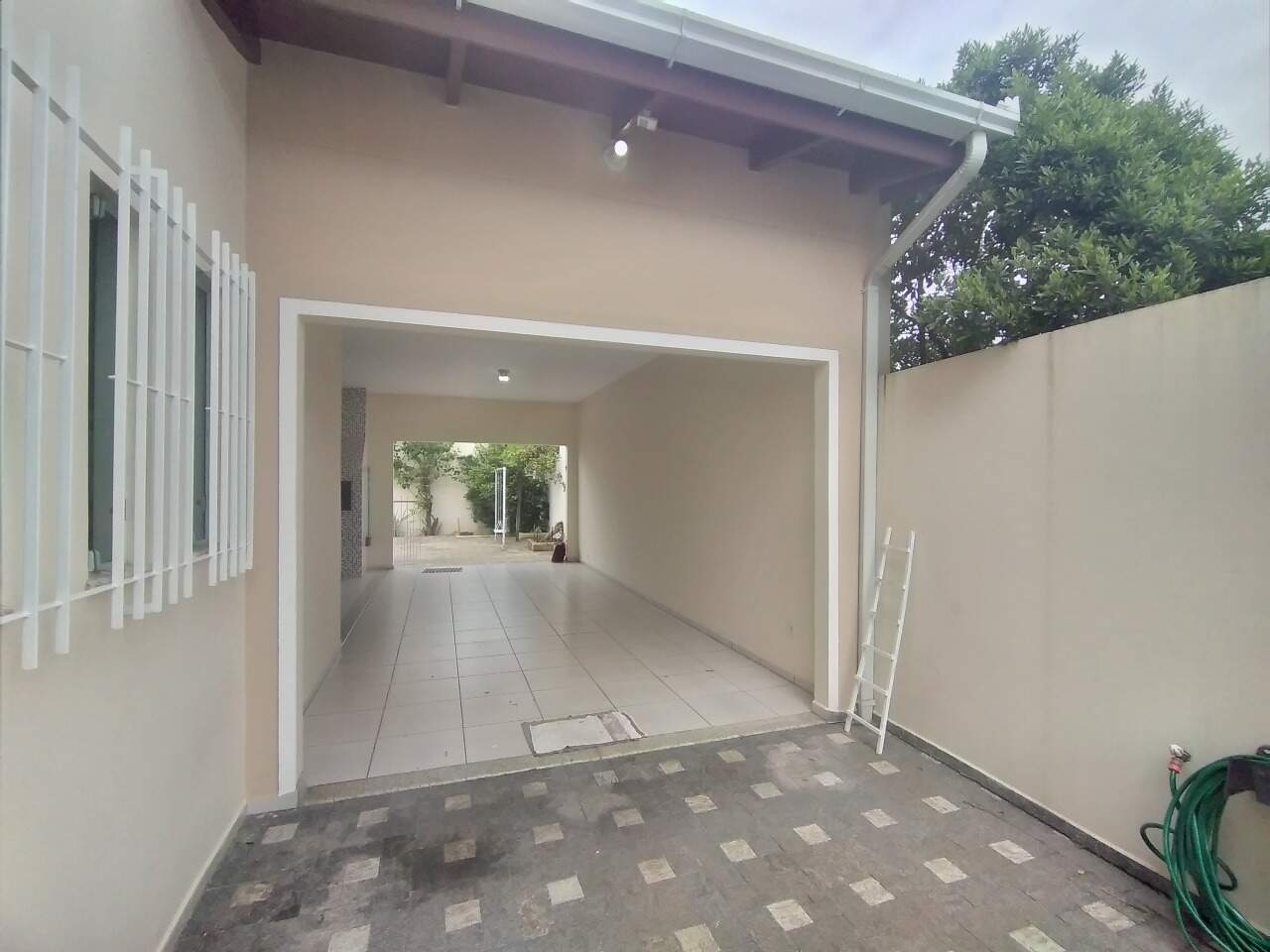 Casa para aluguel no Centro: