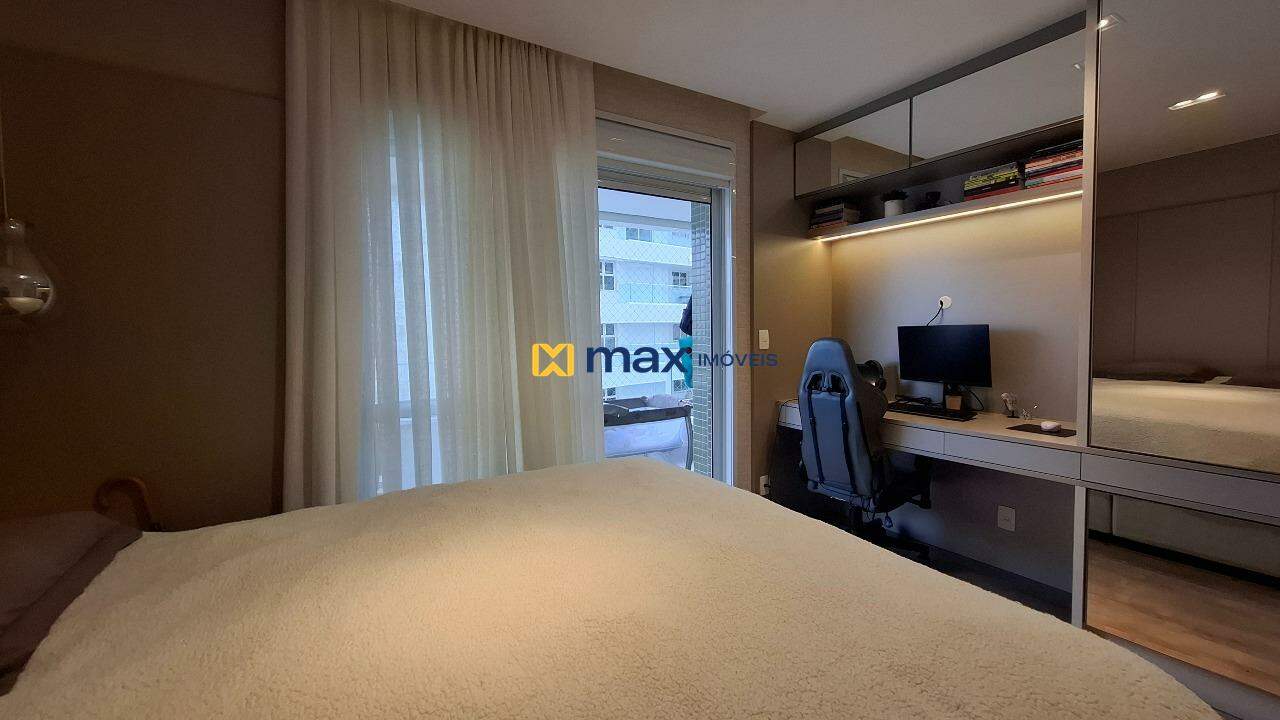 Apartamento à venda no Praia Brava: Suíte 1