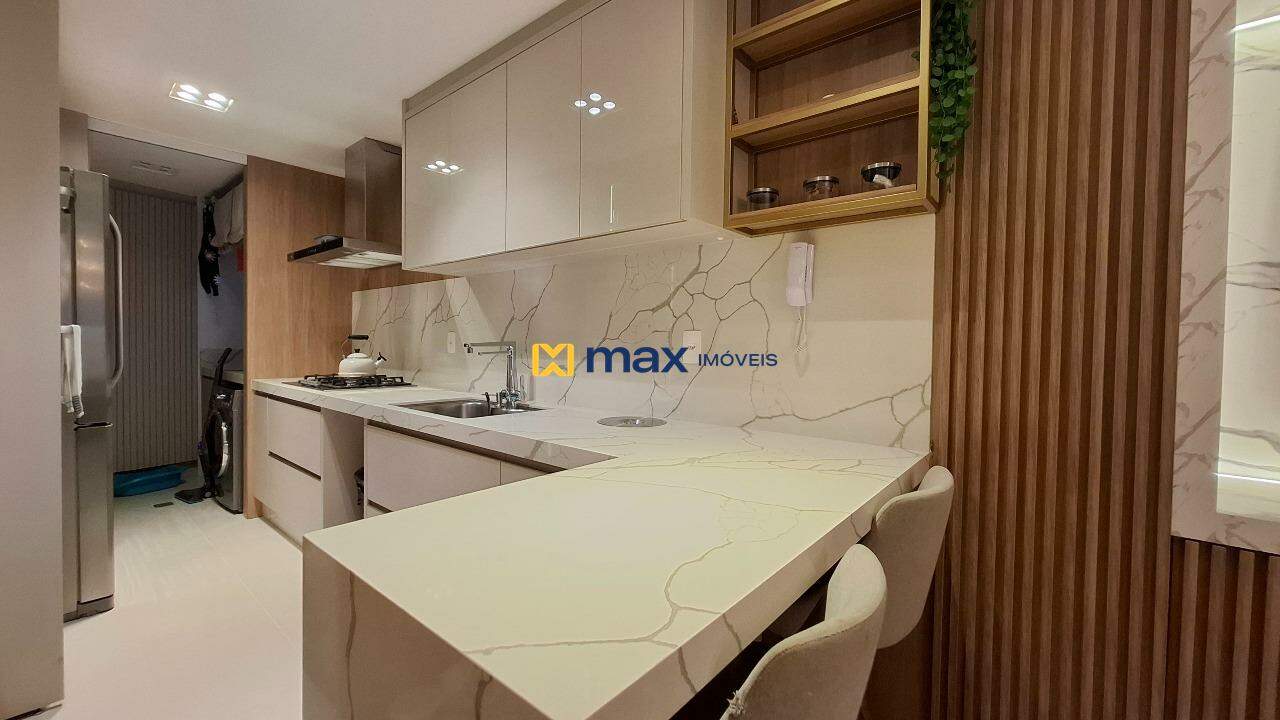 Apartamento à venda no Praia Brava: Living integrado