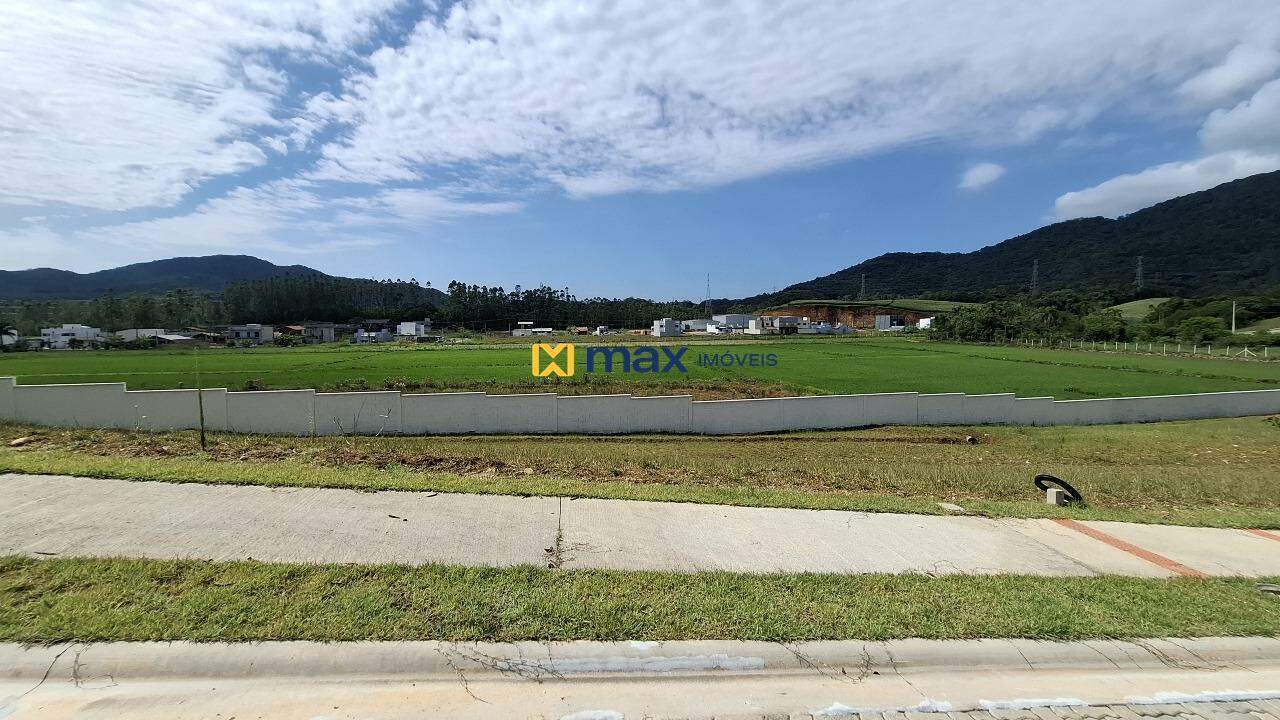 Terreno em condomínio à venda no Rio do Meio: Lote