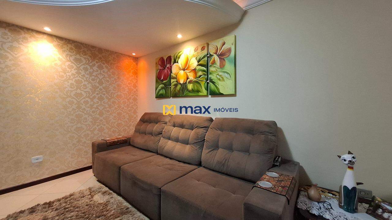 Casa à venda no Cordeiros: Sala de estar